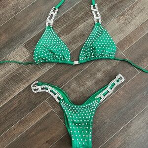 NPC IFBB PAGEANT COMPETITION BIKINI SMALL